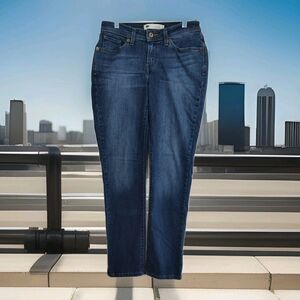 Levi's 529 Skinny Leg Curvy women's jeans, size 8M 29 x 32, medium wash blue